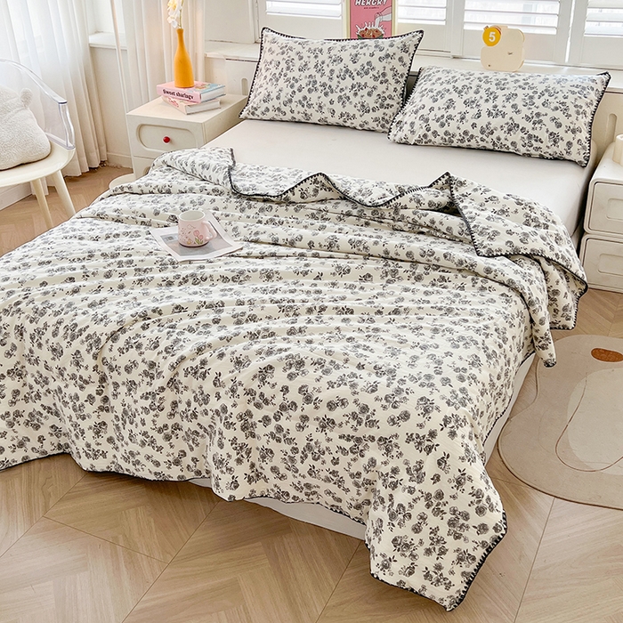 91家纺网 家纺一手货源 找家纺 锦尚坊被芯馆 2026新款100%棉花双层纱夏被新疆棉花空调被可机洗夏凉被绣边踩棉工艺 繁花似锦