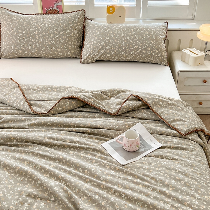 91家纺网 家纺一手货源 找家纺 锦尚坊被芯馆 2026新款100%棉花双层纱夏被新疆棉花空调被可机洗夏凉被绣边踩棉工艺 寻觅花香