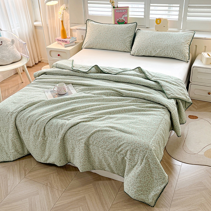 91家纺网 家纺一手货源 找家纺 锦尚坊被芯馆 2026新款100%棉花双层纱夏被新疆棉花空调被可机洗夏凉被绣边踩棉工艺 绿野花开