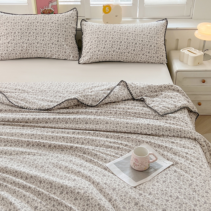 91家纺网 家纺一手货源 找家纺 锦尚坊被芯馆 2026新款100%棉花双层纱夏被新疆棉花空调被可机洗夏凉被绣边踩棉工艺 花海--灰