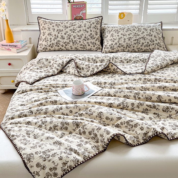 91家纺网 家纺一手货源 找家纺 锦尚坊被芯馆 2026新款100%棉花双层纱夏被新疆棉花空调被可机洗夏凉被绣边踩棉工艺 绽放