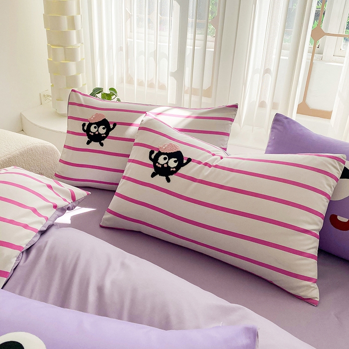 91家纺网 家纺一手货源 找家纺 眷恋家纺 2026新款多巴胺水洗棉毛巾绣四件套 煤球-树莓粉