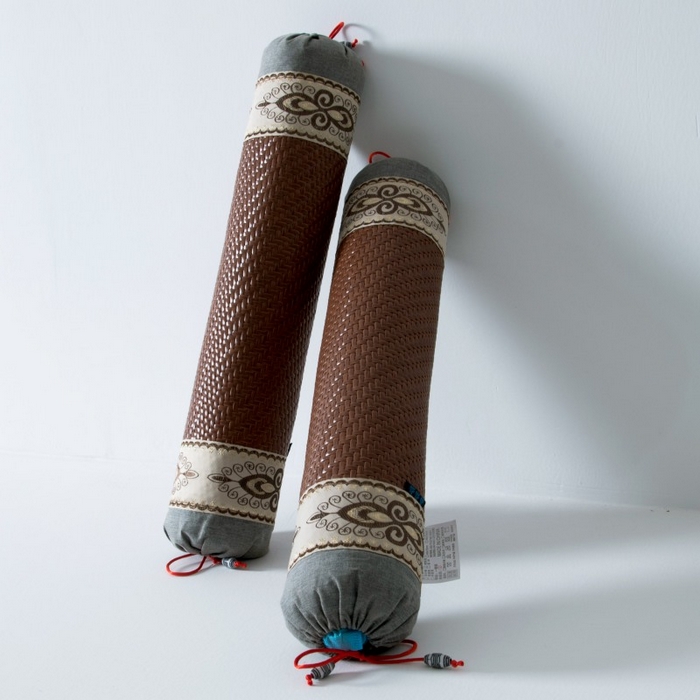 91家纺网 家纺一手货源 找家纺 莉迪娅 2025新款保健枕头茶叶颈椎枕头竹片护颈枕小圆枕骨头枕 野山藤小圆枕