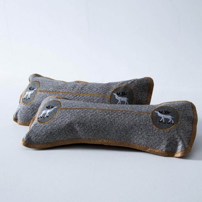 91家纺网 家纺一手货源 找家纺 莉迪娅 2025新款保健枕头茶叶颈椎枕头竹片护颈枕小圆枕骨头枕 一路有你灰色