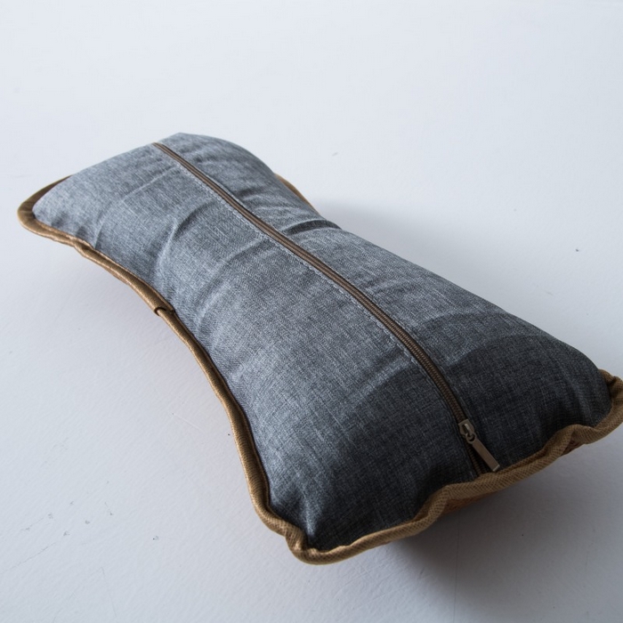 91家纺网 家纺一手货源 找家纺 莉迪娅 2025新款保健枕头茶叶颈椎枕头竹片护颈枕小圆枕骨头枕 一路有你咖