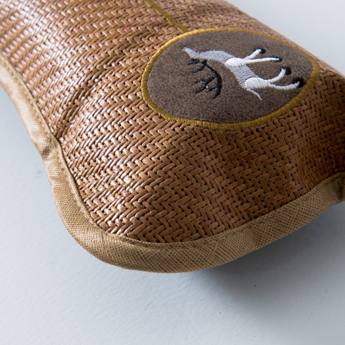 91家纺网 家纺一手货源 找家纺 莉迪娅 2025新款保健枕头茶叶颈椎枕头竹片护颈枕小圆枕骨头枕 一路有你咖