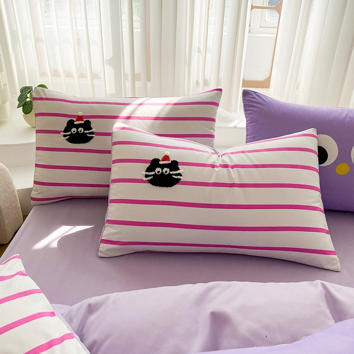 91家纺网 家纺一手货源 找家纺 眷恋家纺 2026新款多巴胺水洗棉毛巾绣四件套 猫咪-树莓粉