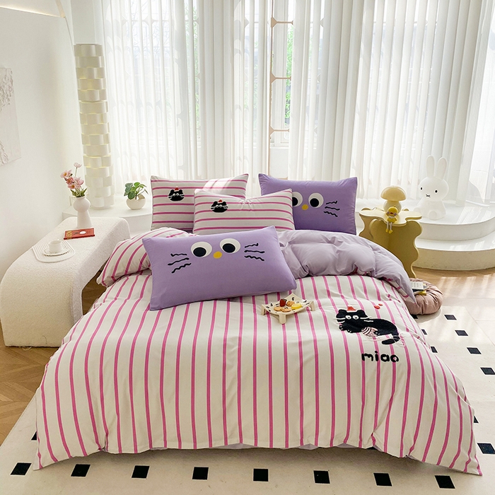 91家纺网 家纺一手货源 找家纺 眷恋家纺 2026新款多巴胺水洗棉毛巾绣四件套 猫咪-树莓粉