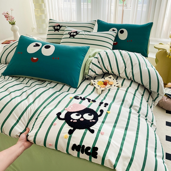 91家纺网 家纺一手货源 找家纺 眷恋家纺 2026新款多巴胺水洗棉毛巾绣四件套 煤球-奶油绿