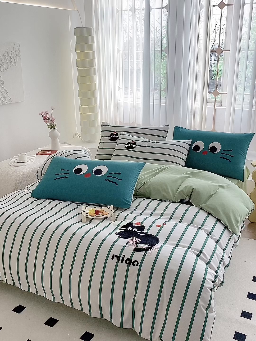 91家纺网 家纺一手货源 找家纺 眷恋家纺 2026新款多巴胺水洗棉毛巾绣四件套 猫咪-奶油绿