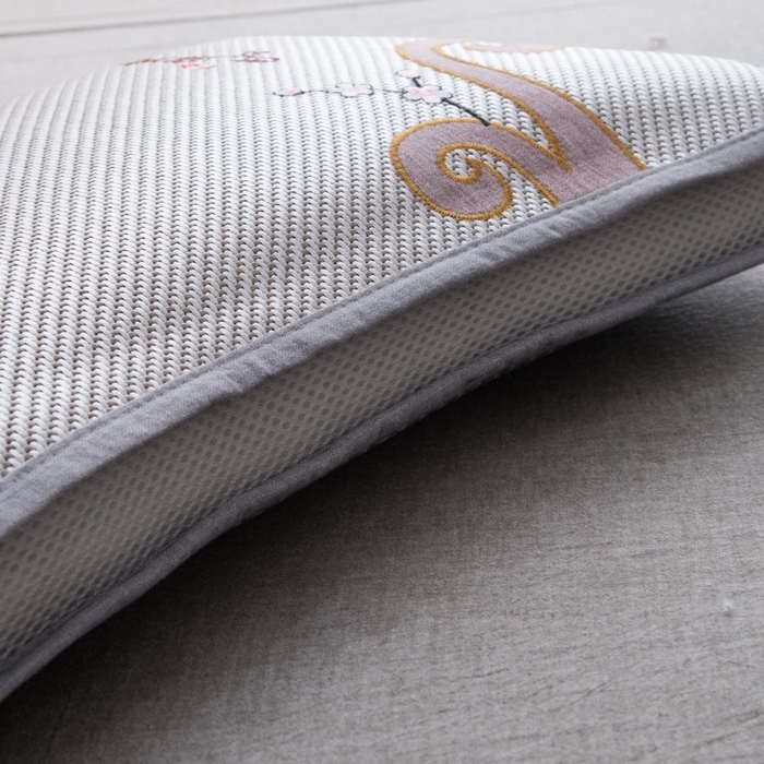 91家纺网 家纺一手货源 找家纺 莉迪娅 2026新款蝶形荞麦壳枕头荞麦枕凉席枕头夏季枕头 喜上眉梢灰