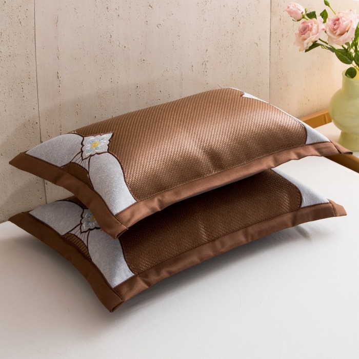 91家纺网 家纺一手货源 找家纺 （总）莉迪娅 2026新款荞麦壳枕头枕芯夏季凉席藤席枕头夏凉枕