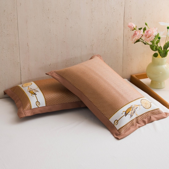 91家纺网 家纺一手货源 找家纺 莉迪娅 2026新款荞麦壳枕头枕芯夏季凉席藤席枕头夏凉枕 闭月羞花