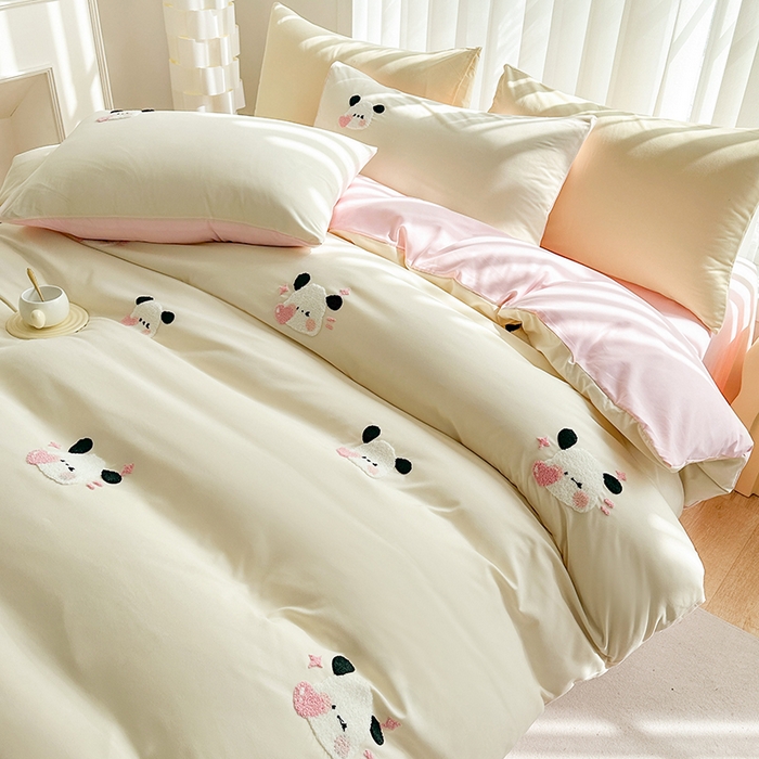 91家纺网 家纺一手货源 找家纺 （总）眷恋家纺 2026新款卡通毛巾绣水洗棉四件套