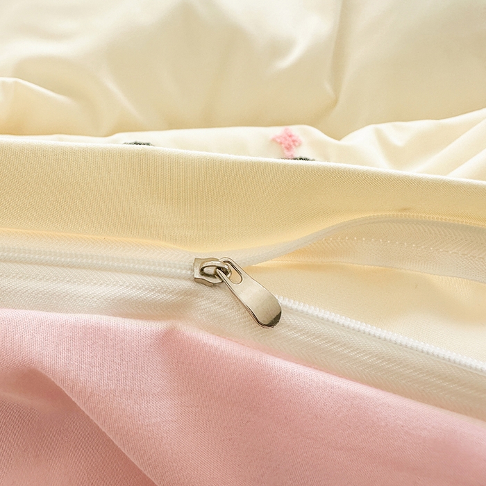 91家纺网 家纺一手货源 找家纺 （总）眷恋家纺 2026新款卡通毛巾绣水洗棉四件套