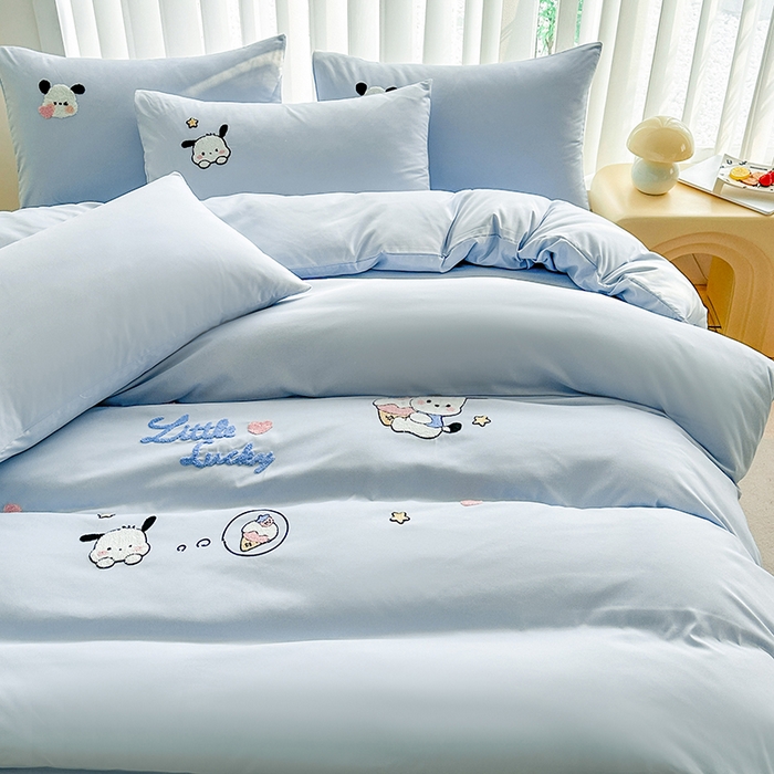 91家纺网 家纺一手货源 找家纺 眷恋家纺 2026新款卡通毛巾绣水洗棉四件套 小幸运-天蓝