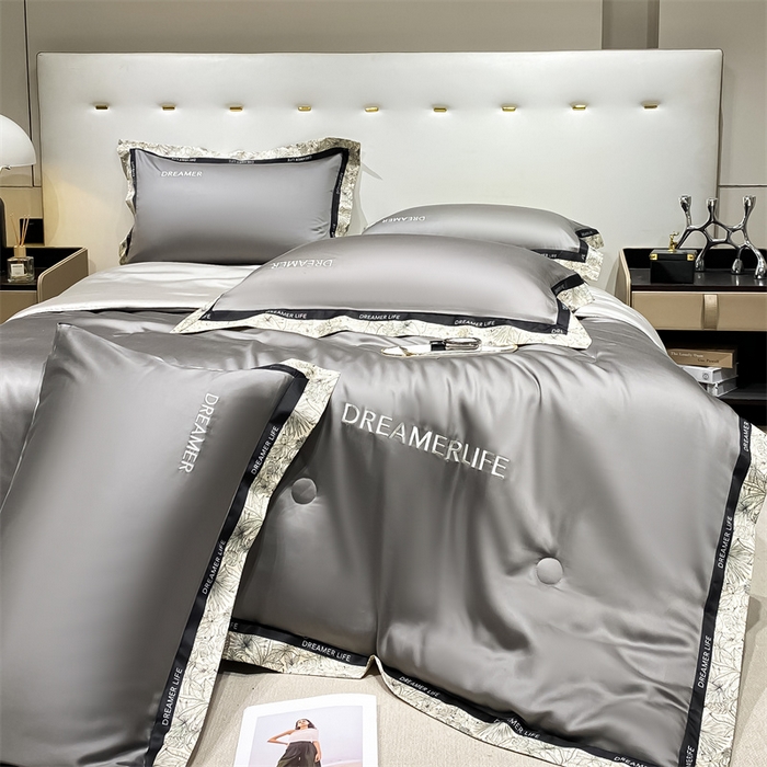 91家纺网 家纺一手货源 找家纺 （总）眷恋家纺 2026新款水洗真丝冰丝宽边刺绣夏被三件套四件套-克里斯汀系列