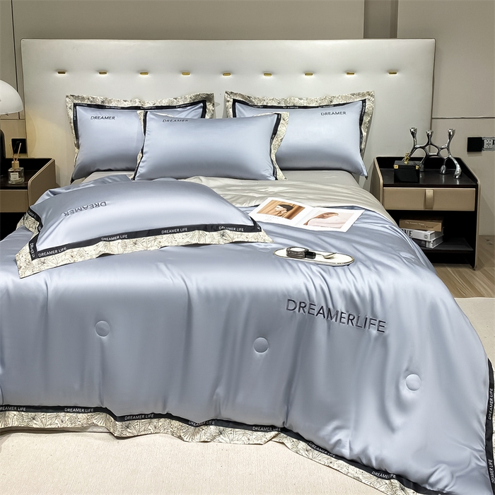 91家纺网 家纺一手货源 找家纺 眷恋家纺 2026新款水洗真丝冰丝宽边刺绣夏被三件套四件套-克里斯汀系列 克里斯汀-海清+山灰