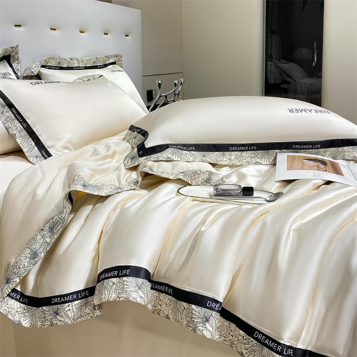 91家纺网 家纺一手货源 找家纺 眷恋家纺 2026新款水洗真丝冰丝宽边刺绣夏被三件套四件套-克里斯汀系列 克里斯汀-奶昔白+奶茶