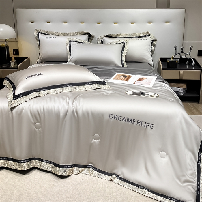 91家纺网 家纺一手货源 找家纺 眷恋家纺 2026新款水洗真丝冰丝宽边刺绣夏被三件套四件套-克里斯汀系列 克里斯汀-山灰+中灰