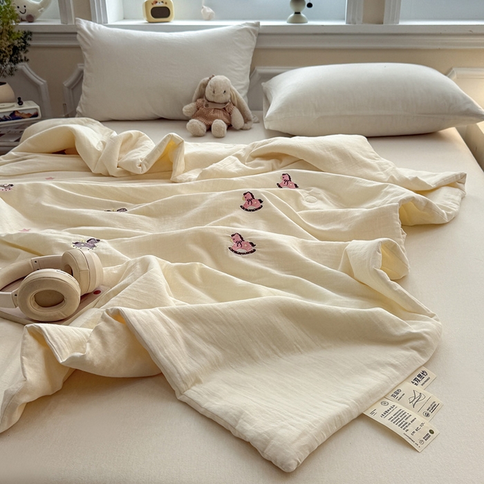 91家纺网 家纺一手货源 找家纺 （总）一加一 2026新款双层纱刺绣大豆夏被夏凉被空调被-夏日盟友