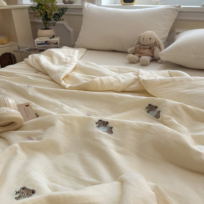 91家纺网 家纺一手货源 找家纺 一加一 2026新款双层纱刺绣大豆夏被夏凉被空调被-夏日盟友 夏日盟友-睡睡熊