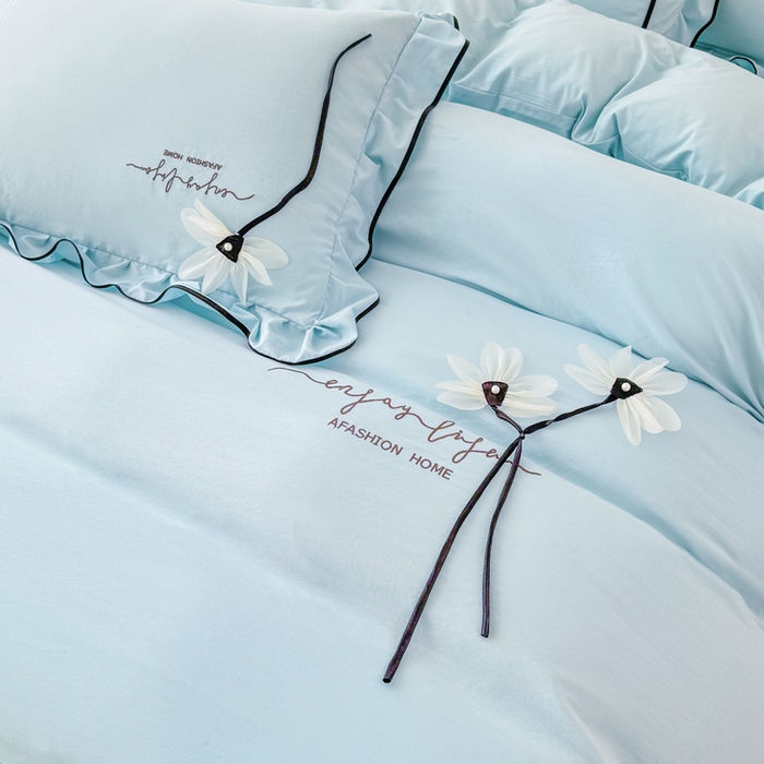 91家纺网 家纺一手货源 找家纺 莉迪娅 2026新款A类糯小棉刺绣花边四件套-雅韵系列 雅韵-蓝