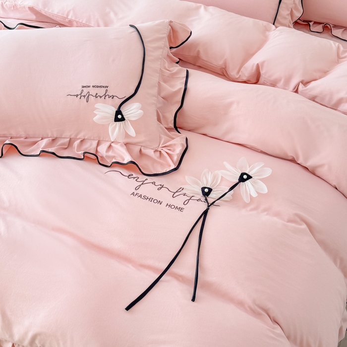 91家纺网 家纺一手货源 找家纺 莉迪娅 2026新款A类糯小棉刺绣花边四件套-雅韵系列 雅韵-粉