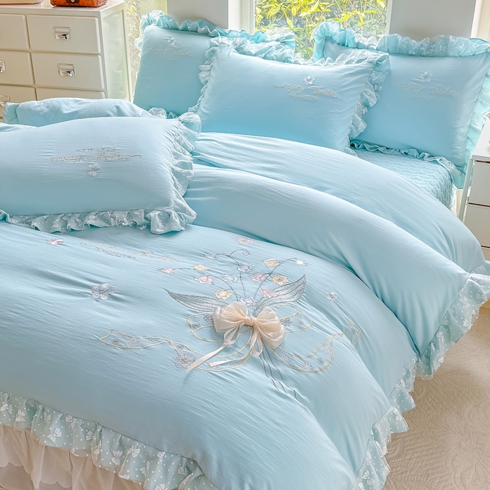 91家纺网 家纺一手货源 找家纺 莉迪娅 2026新款A类糯小棉刺绣花边四件套-铃兰系列 铃兰-蓝