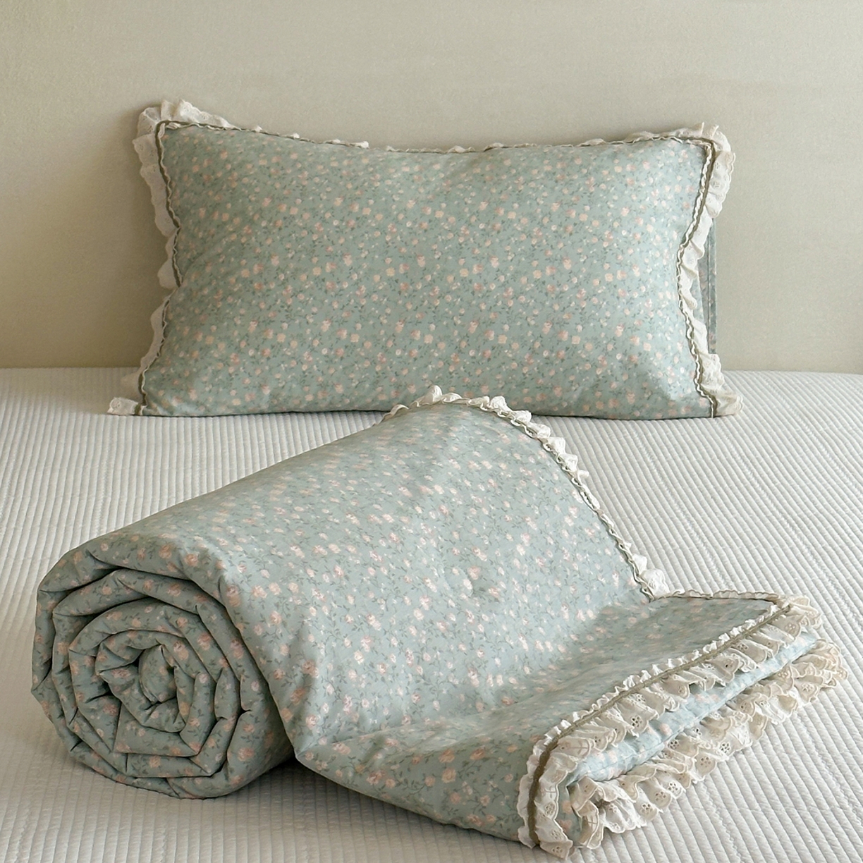 91家纺网 家纺一手货源 找家纺 （总）一加一 2026新款全棉活性印花立体花边大豆夏被夏凉被空调被四件套