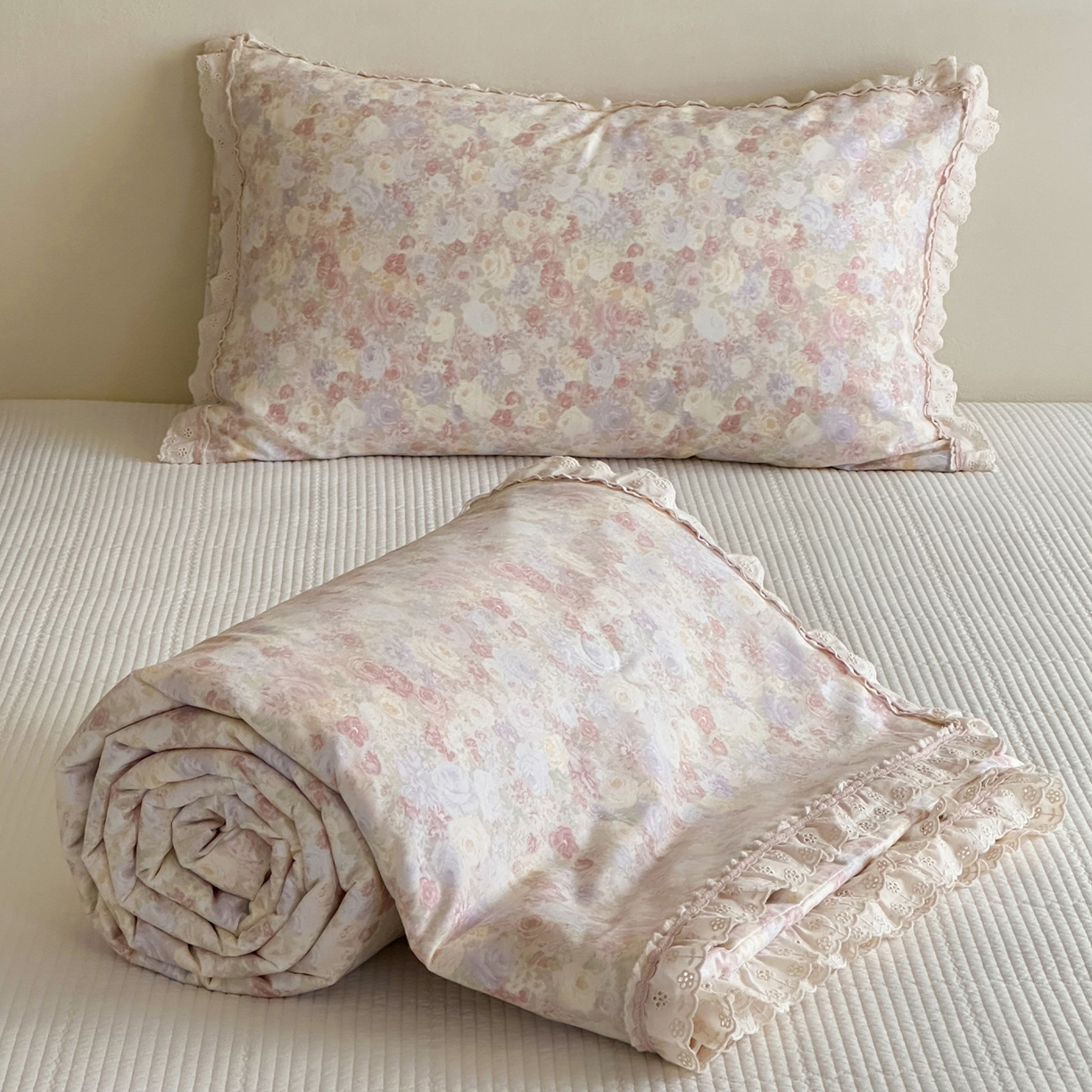 一加一 2026新款全棉活性印花立体花边大豆夏被夏凉被空调被四件套 蔷薇凝