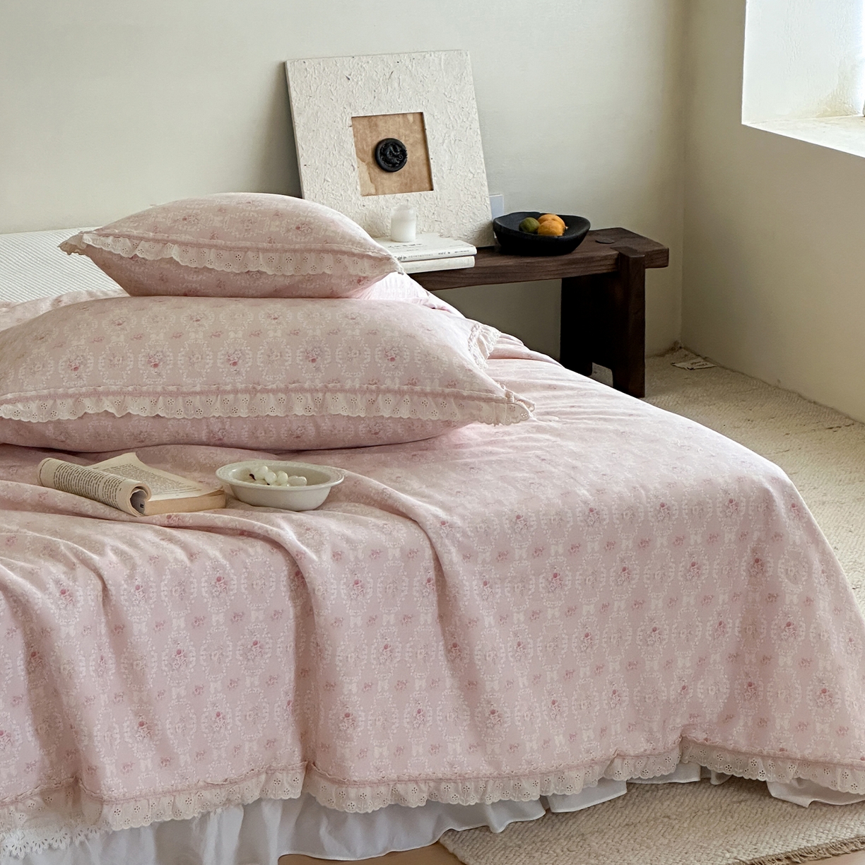 91家纺网 家纺一手货源 找家纺 一加一 2026新款全棉活性印花立体花边大豆夏被夏凉被空调被四件套 浅茶春樱