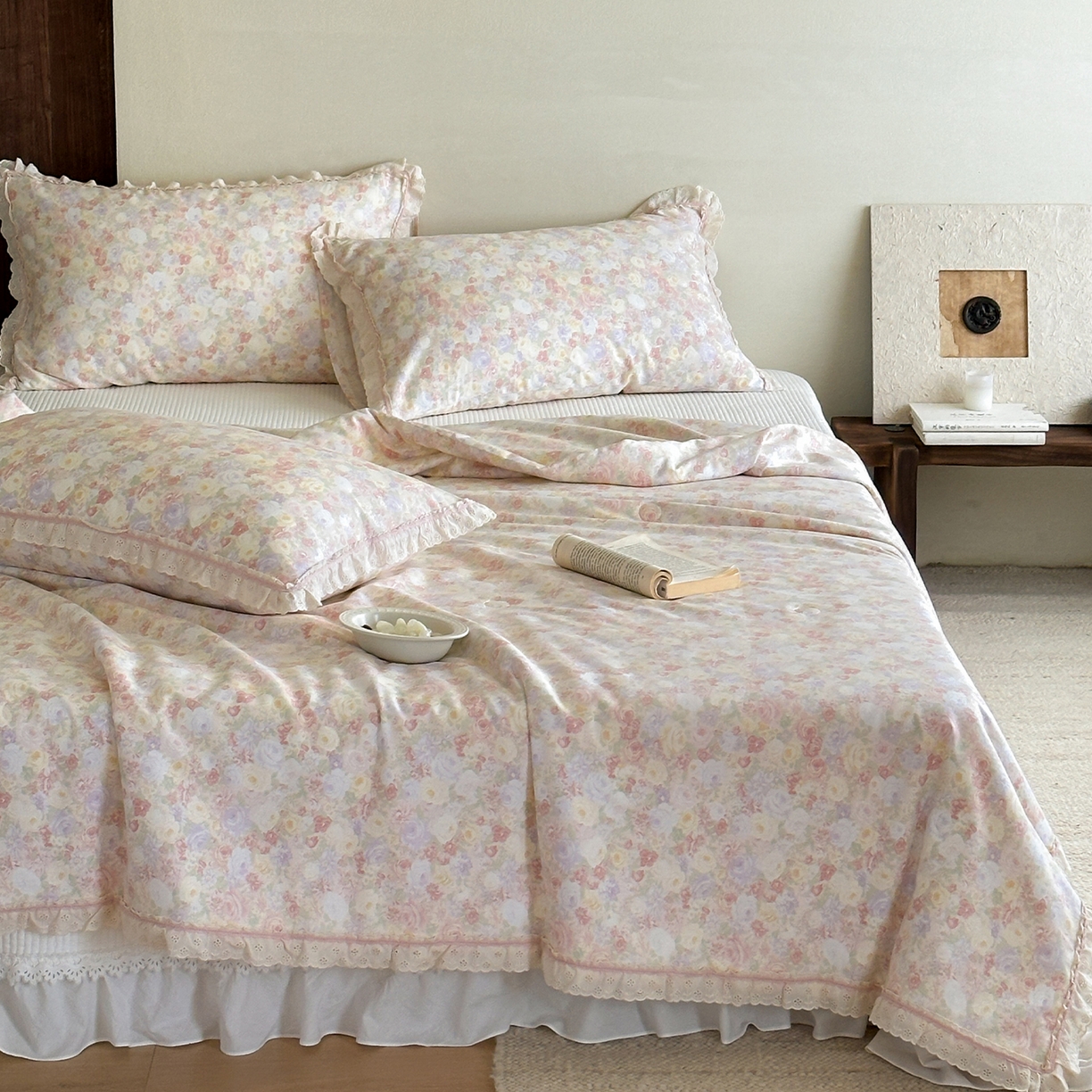 91家纺网 家纺一手货源 找家纺 一加一 2026新款全棉活性印花立体花边大豆夏被夏凉被空调被四件套 蔷薇凝