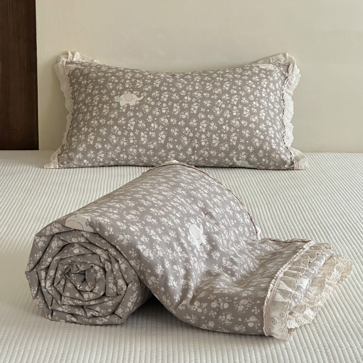 一加一 2026新款全棉活性印花立体花边大豆夏被夏凉被空调被四件套 泡泡小象