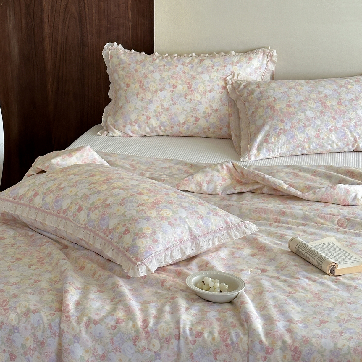 91家纺网 家纺一手货源 找家纺 一加一 2026新款全棉活性印花立体花边大豆夏被夏凉被空调被四件套 蔷薇凝