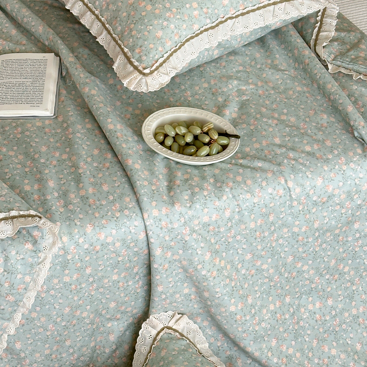 91家纺网 家纺一手货源 找家纺 一加一 2026新款全棉活性印花立体花边大豆夏被夏凉被空调被四件套 绿芜汀