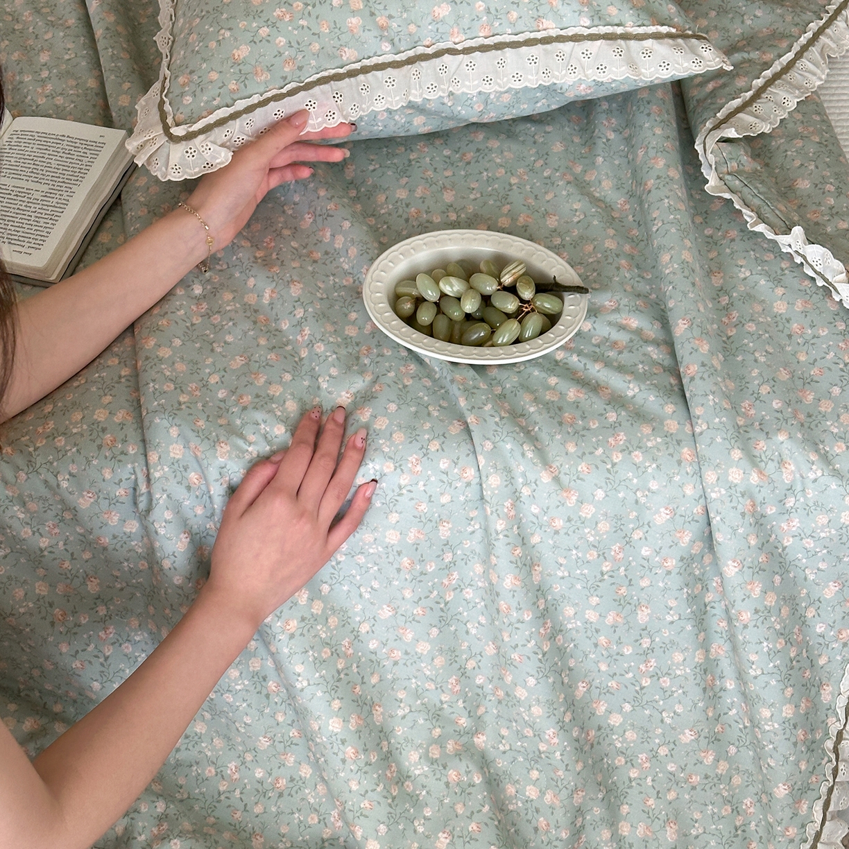 91家纺网 家纺一手货源 找家纺 一加一 2026新款全棉活性印花立体花边大豆夏被夏凉被空调被四件套 绿芜汀