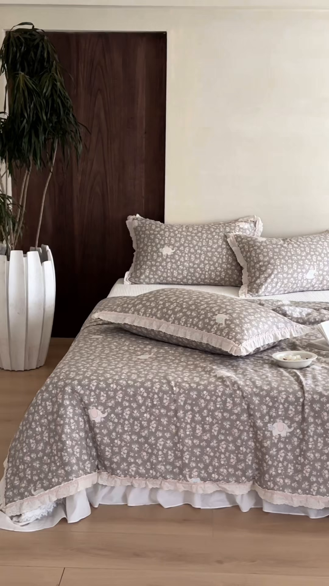 91家纺网 家纺一手货源 找家纺 一加一 2026新款全棉活性印花立体花边大豆夏被夏凉被空调被四件套 泡泡小象
