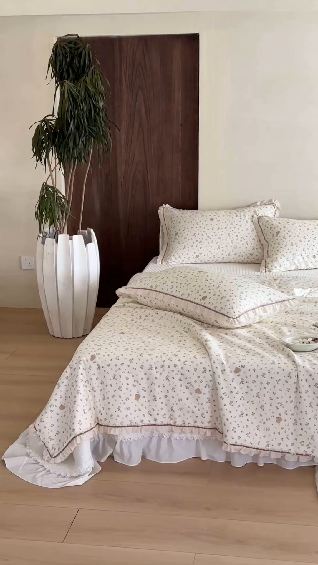 91家纺网 家纺一手货源 找家纺 一加一 2026新款全棉活性印花立体花边大豆夏被夏凉被空调被四件套 微花耳耳