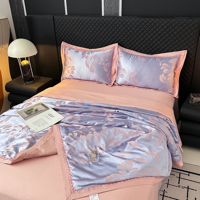 91家纺网 家纺一手货源 找家纺 莉迪娅 2026新款全棉纯棉贡缎提花夏被夏凉被空调被四件套 叶语浪漫浅紫