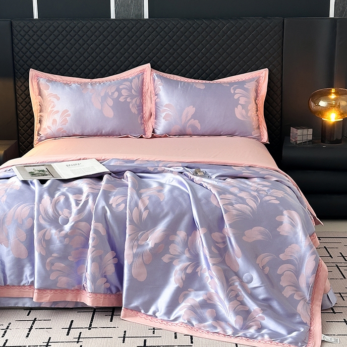 91家纺网 家纺一手货源 找家纺 莉迪娅 2026新款全棉纯棉贡缎提花夏被夏凉被空调被四件套 叶语浪漫浅紫