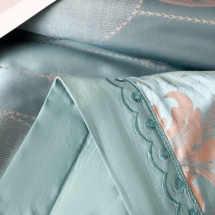91家纺网 家纺一手货源 找家纺 莉迪娅 2026新款全棉纯棉贡缎提花夏被夏凉被空调被四件套 黛菲儿兰驼