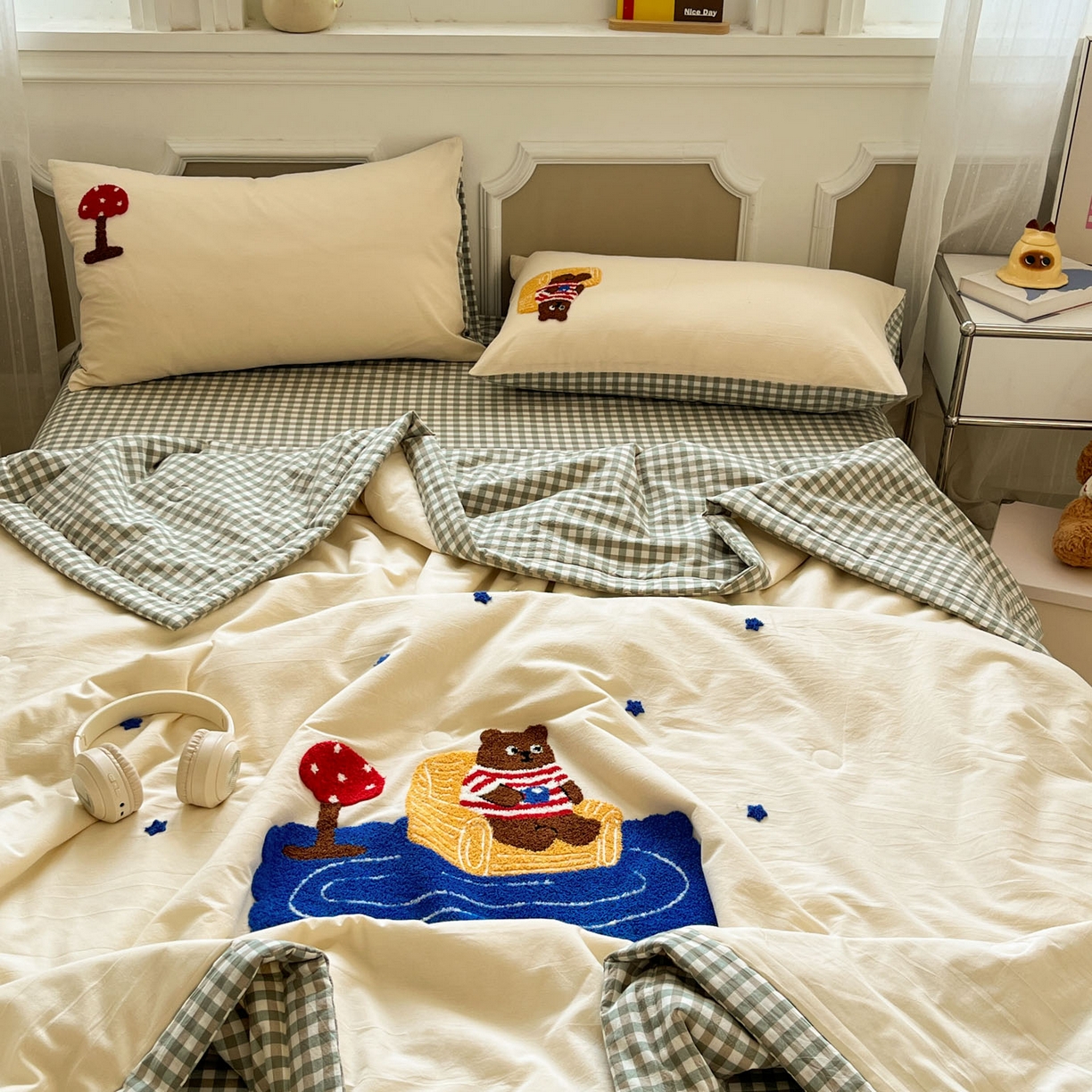 91家纺网 家纺一手货源 找家纺 一加一 2026新款全棉色织水洗棉毛巾绣大豆夏被夏凉被空调被四件套-闲趣小熊 闲趣小熊-格小绿