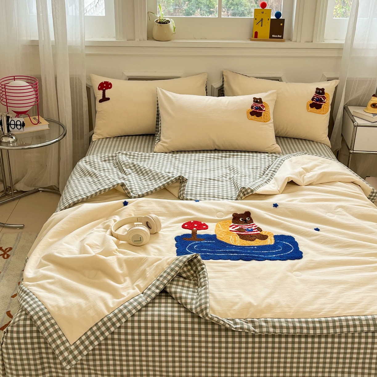 91家纺网 家纺一手货源 找家纺 一加一 2026新款全棉色织水洗棉毛巾绣大豆夏被夏凉被空调被四件套-闲趣小熊 闲趣小熊-格小绿