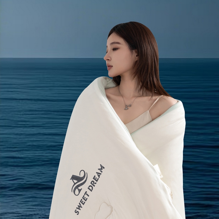 91家纺网 家纺一手货源 找家纺 莉迪娅 2026新款深睡控温云朵被被子被芯 米白拼浅绿