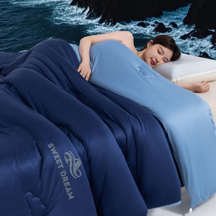 91家纺网 家纺一手货源 找家纺 莉迪娅 2026新款深睡控温云朵被被子被芯 藏蓝拼天蓝