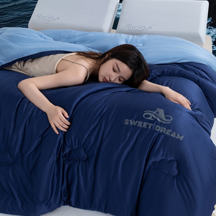 91家纺网 家纺一手货源 找家纺 莉迪娅 2026新款深睡控温云朵被被子被芯 藏蓝拼天蓝