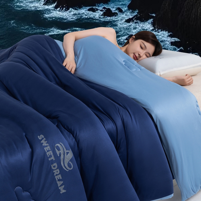 91家纺网 家纺一手货源 找家纺 莉迪娅 2026新款深睡控温云朵被被子被芯 藏蓝拼天蓝
