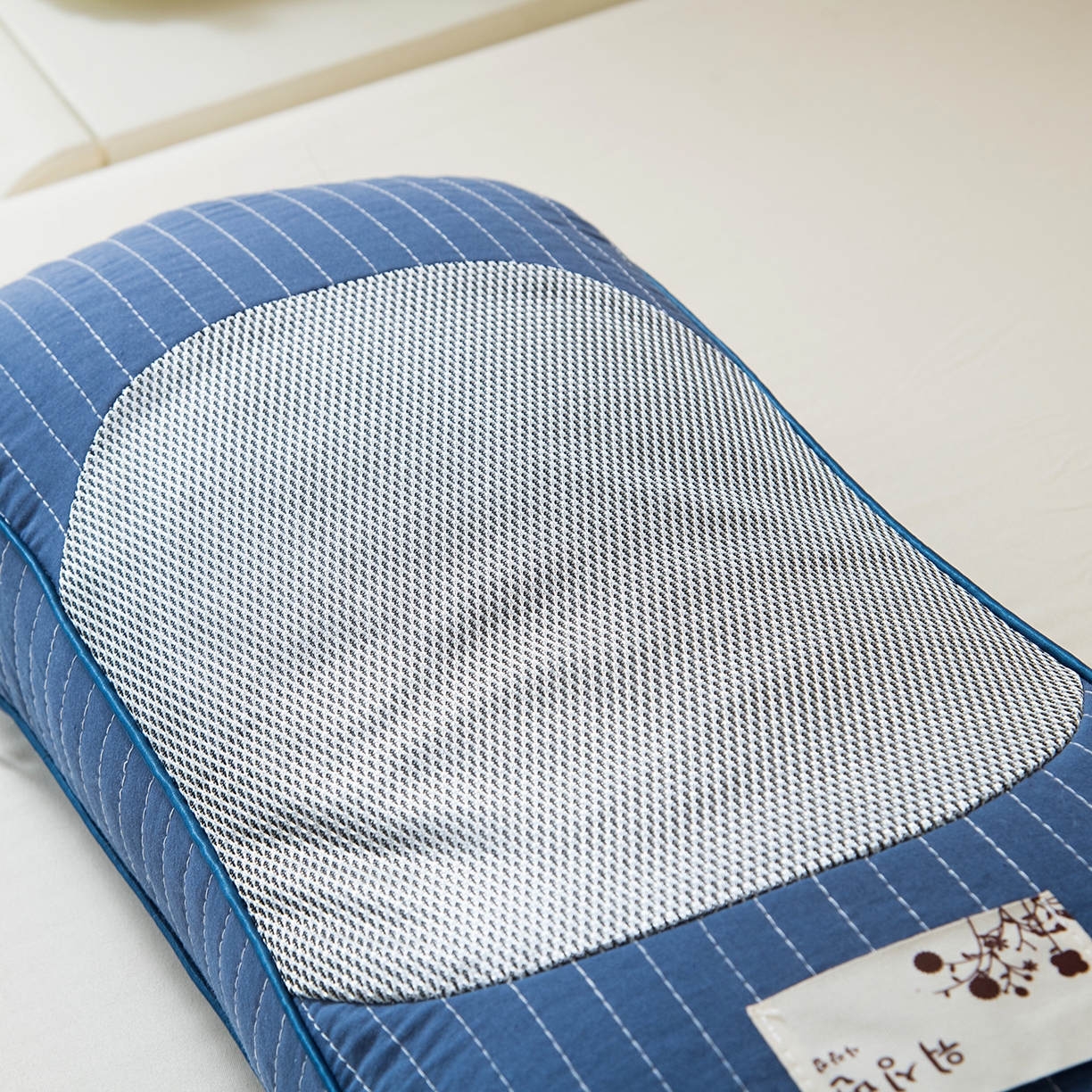 91家纺网 家纺一手货源 找家纺 莉迪娅 2026新款纯棉荞麦枕头枕芯 蓝色