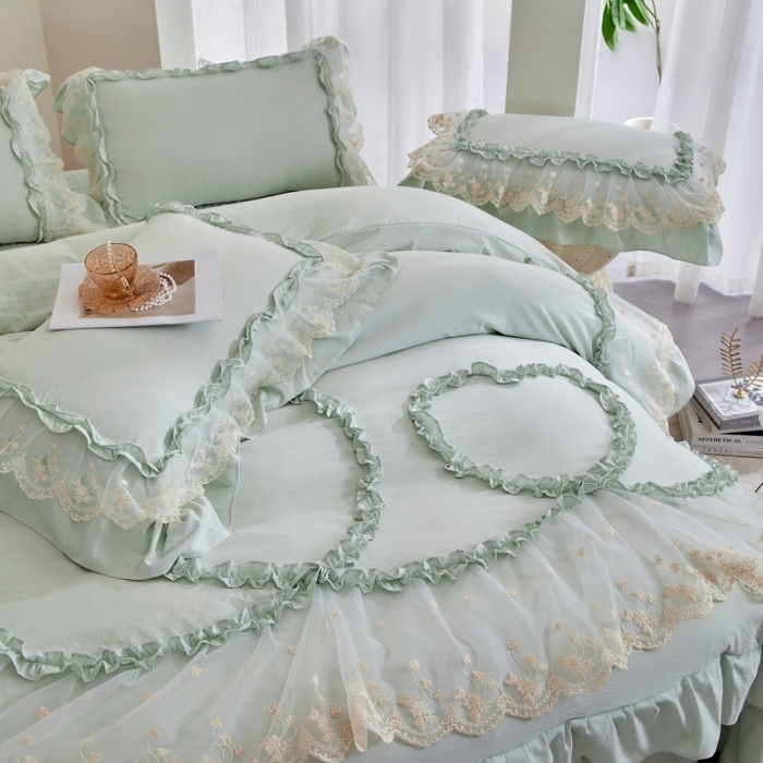 91家纺网 家纺一手货源 找家纺 七里香 2026春夏新款加厚锦棉雪纺蕾丝法式仿棉床盖韩版公主风四件套 心有所属-浅绿
